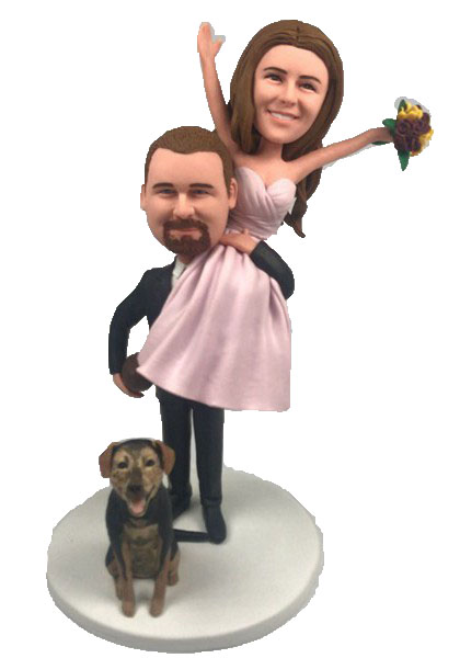 Personalized Wedding Bobblehead-Groom Carry Bride(with pet)