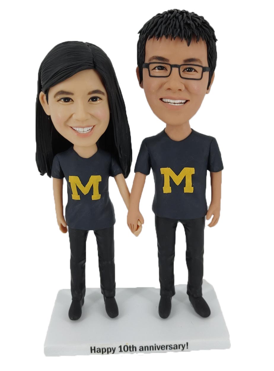 Custom Bobbleheads Couple Hand In Hand Gifts For Anniversary