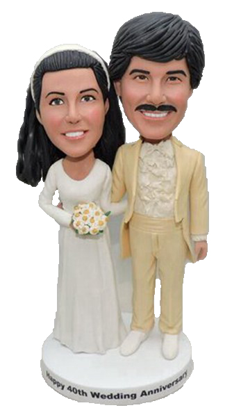 80s style couple bobbleheads anniversary gift