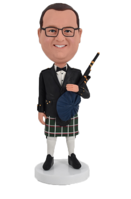 Custom Bobbleheads Bagpiper Figurines In Kilt